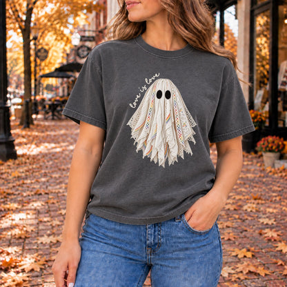 Dark gray graphic tee with white lace ghost face design