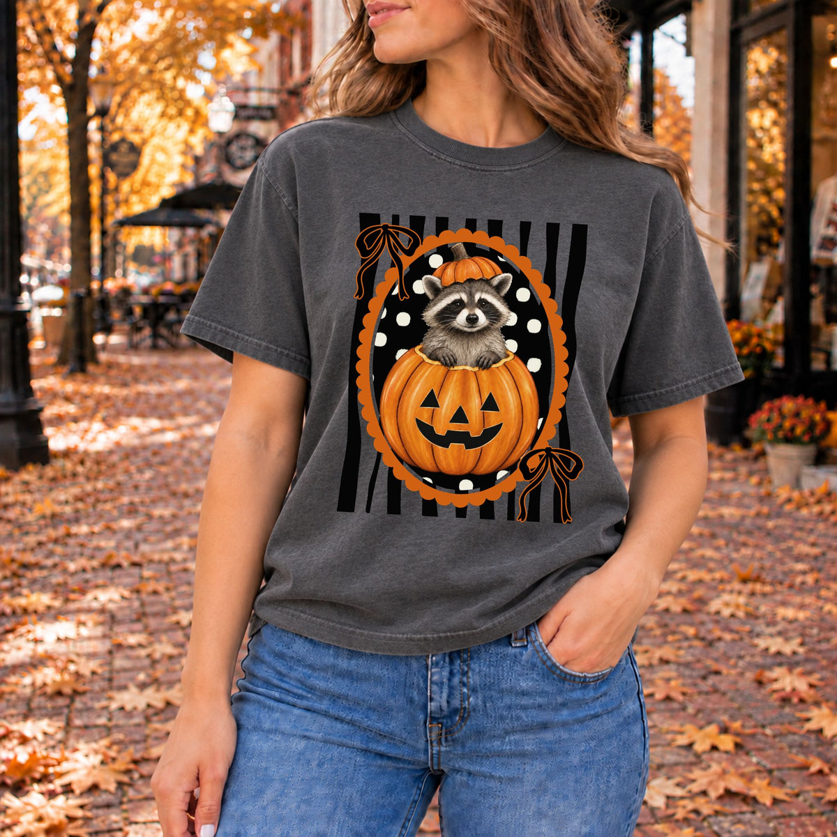 Halloween graphic tee, dark gray, raccoon in jack-o'-lantern pumpkin print