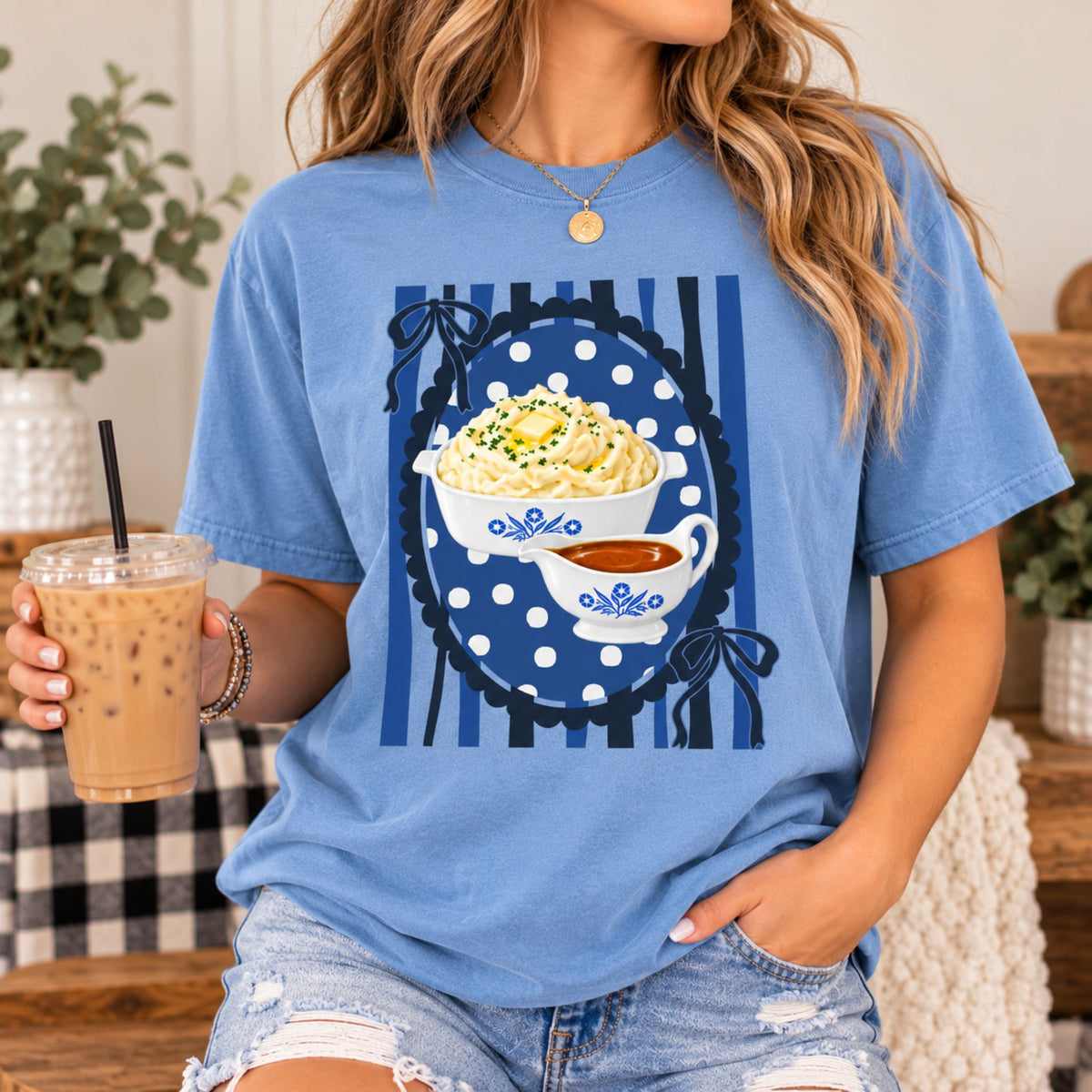 Mashed Potatoes & Gravy Thanksgiving Graphic Tee