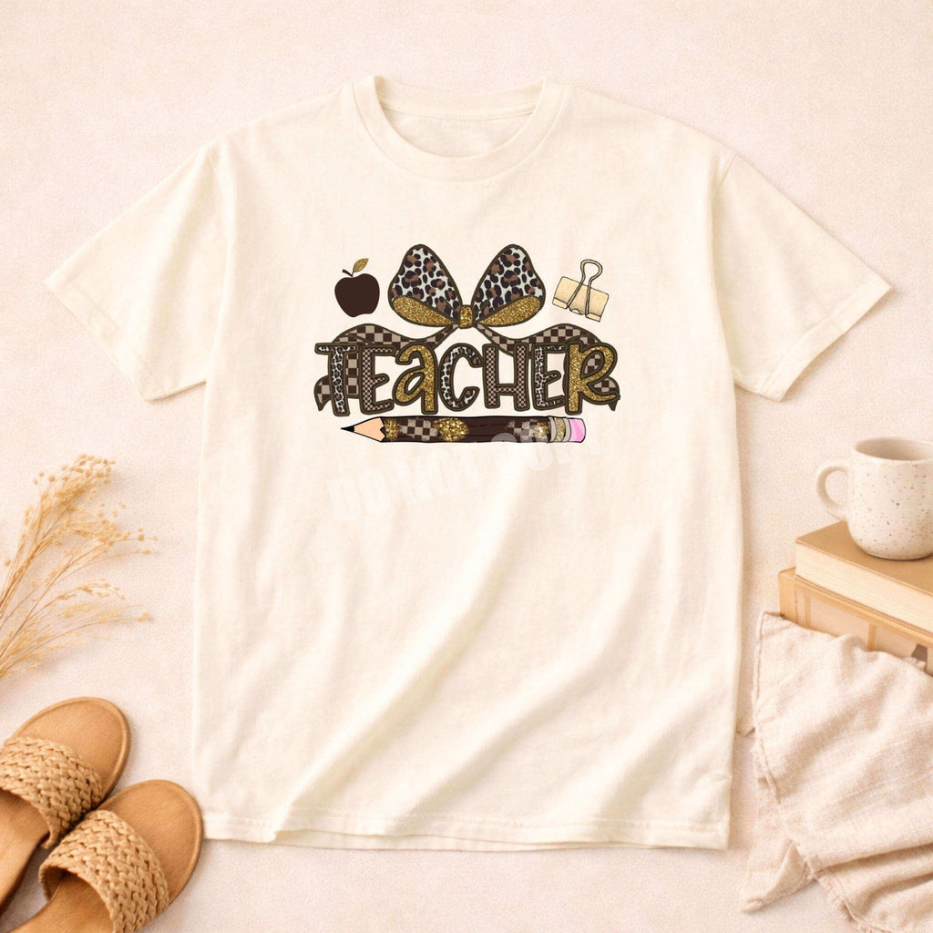 Becca's Banging Designs T-Shirt Leopard Love Teacher Tee - Sparkly Bow Graphic T-Shirt for Trendy Classrooms