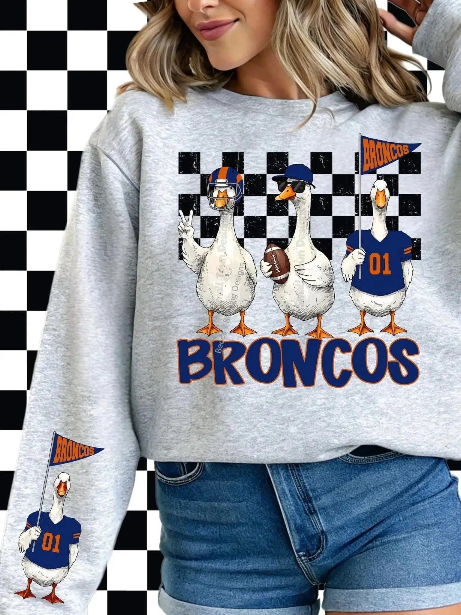 Sweatshirt Funny Goose Broncos Sweatshirt - Game Day Crewneck for College Spirit Enthusiasts