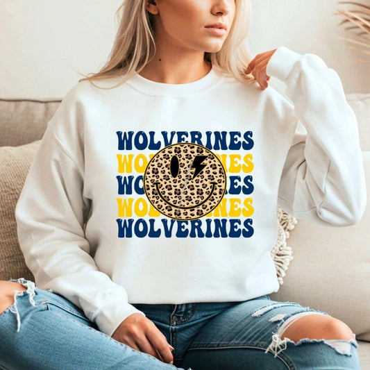 Sweatshirt Michigan Sweatshirt - Leopard Smiley Game Day Crewneck for Go Blue Football Fans
