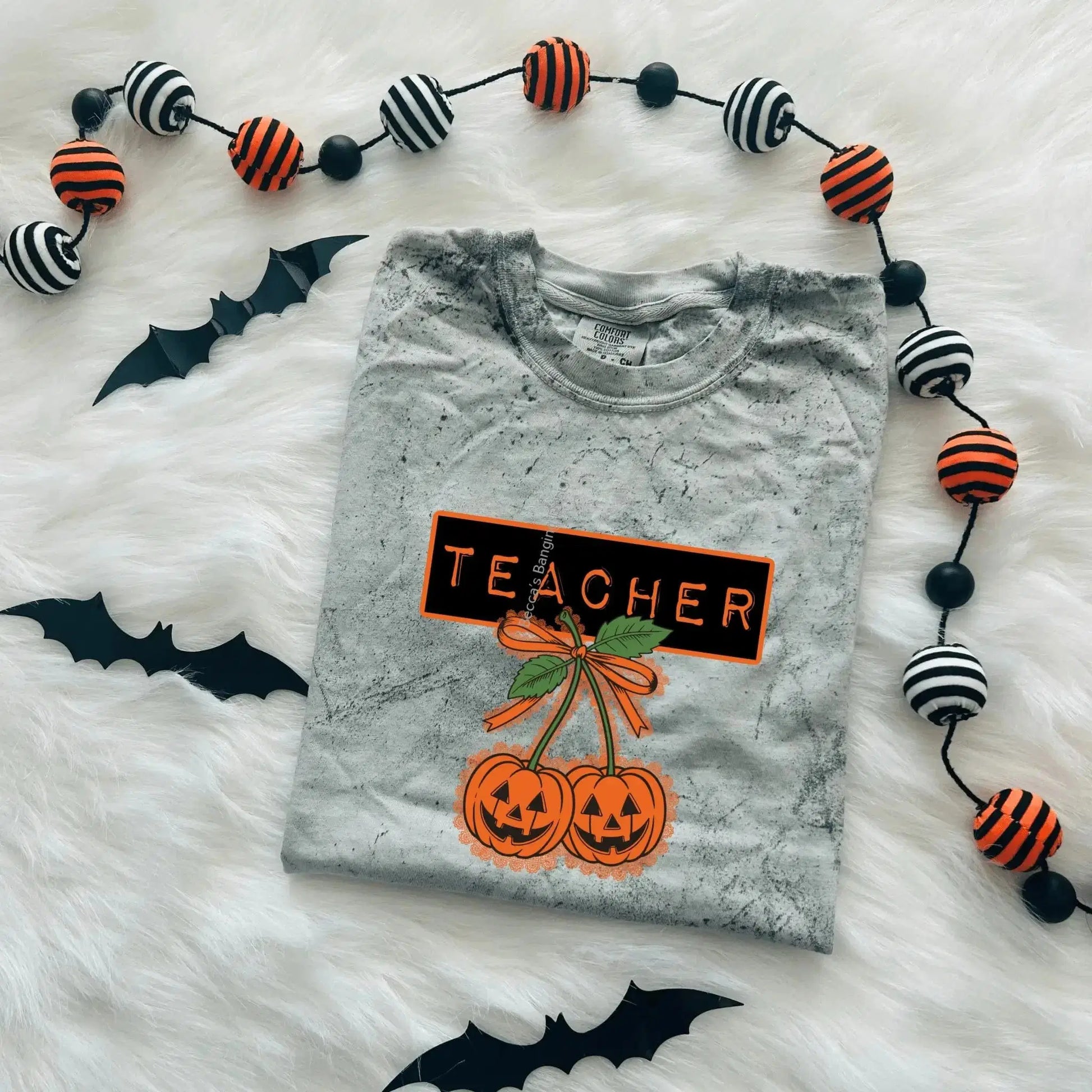 T-Shirt Pumpkin Teacher Shirt | Halloween Teacher T-Shirt with Jack O’Lanterns