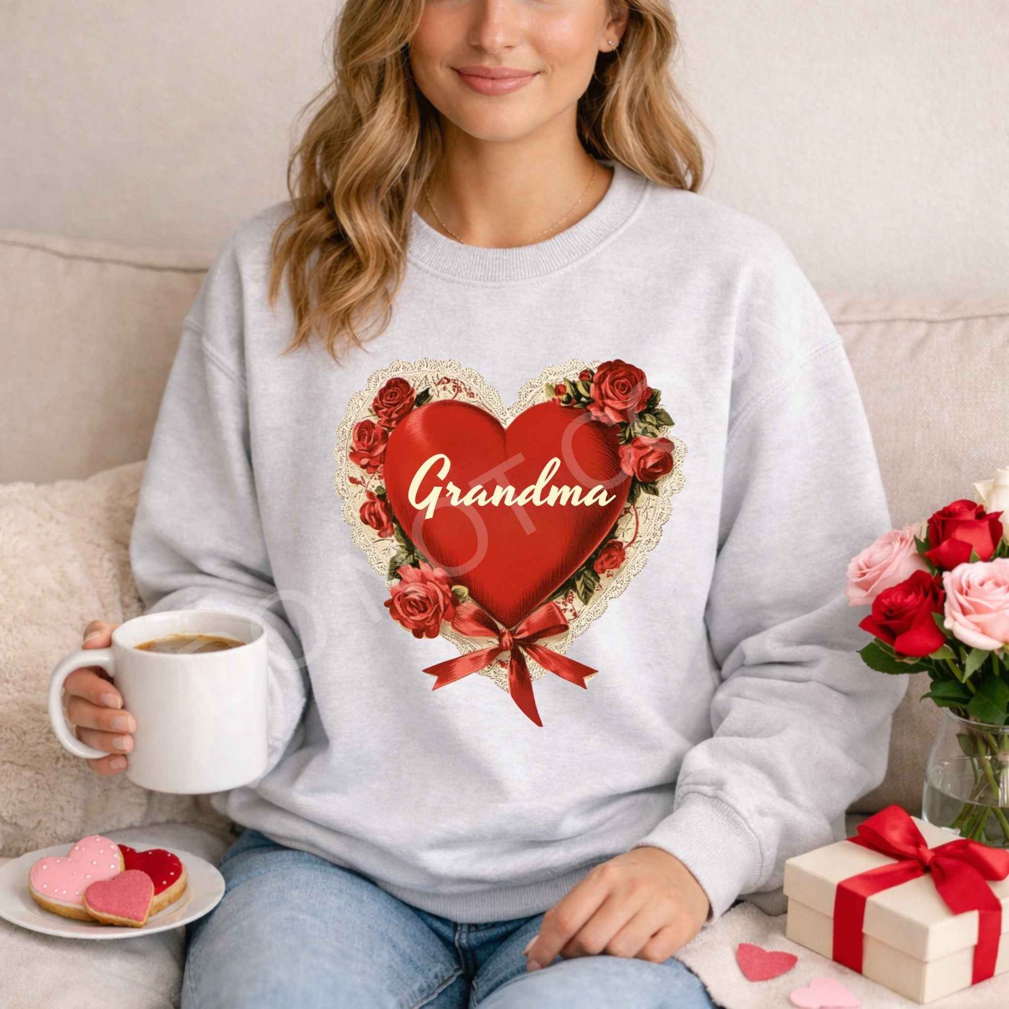 Vintage Heart Family Name Sweatshirt | Mama, Nana, Gigi, Auntie & More - Becca's Banging Designs